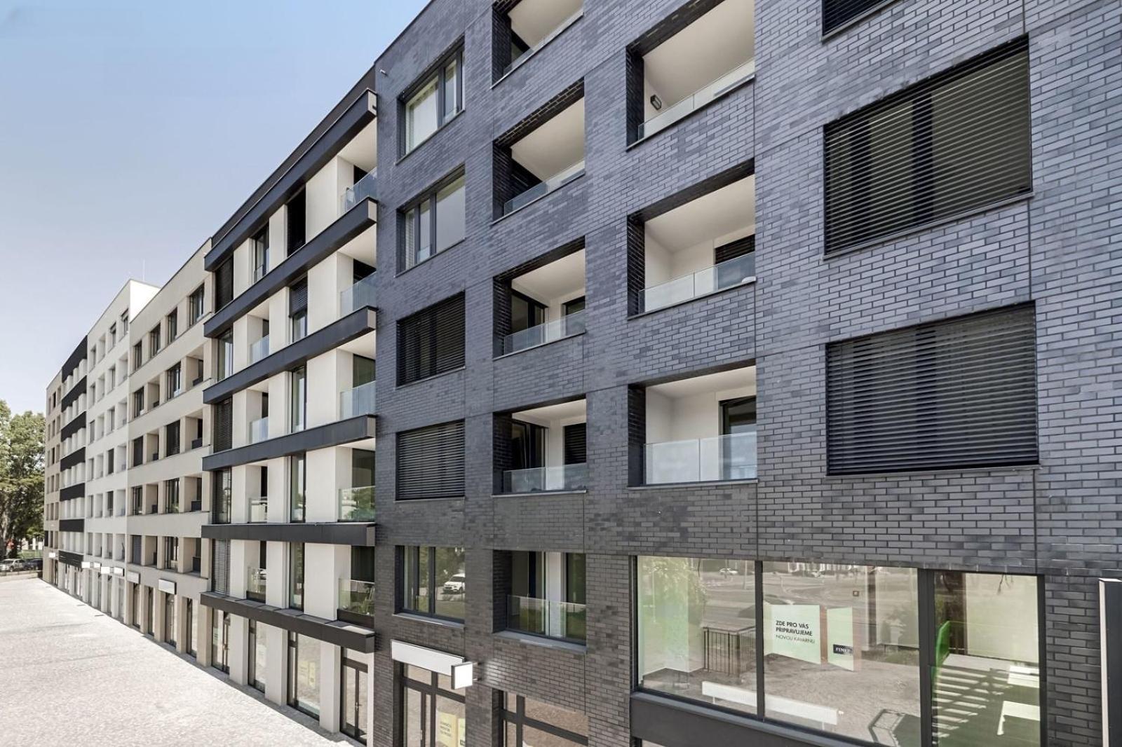 Holesovice Delight: Modern Comfort With A Twist In Prague 7 Eksteriør billede